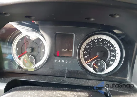 2014 Ram 1500 Express z USA, uszkodzony, nr VIN 1C6RR6FT2ES306797